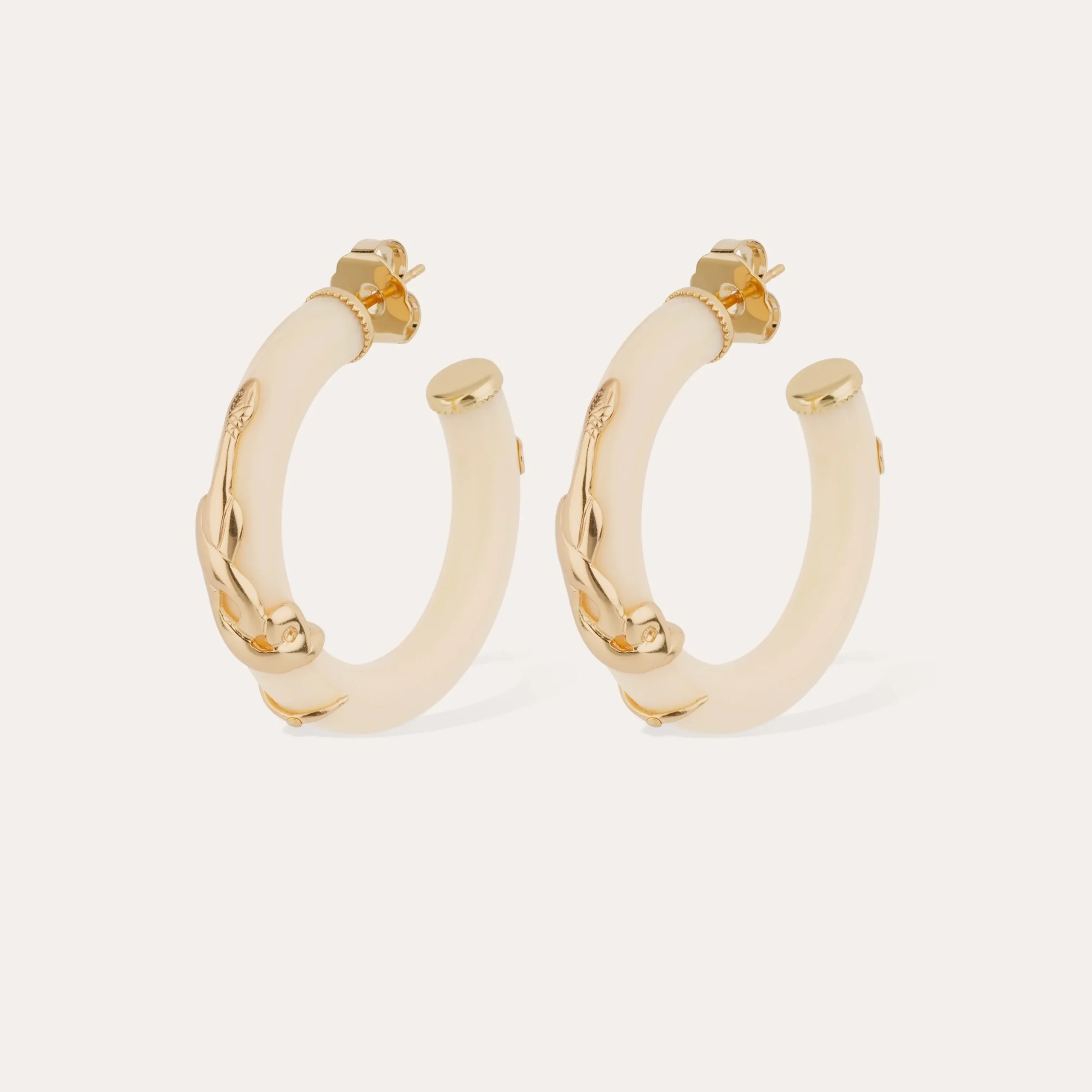 Boucles d'oreilles créoles Cobra petit modèle acétate - Ivoire